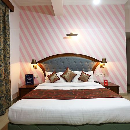 Oyo 8178 Hotel Saket Prayagraj Exterior photo